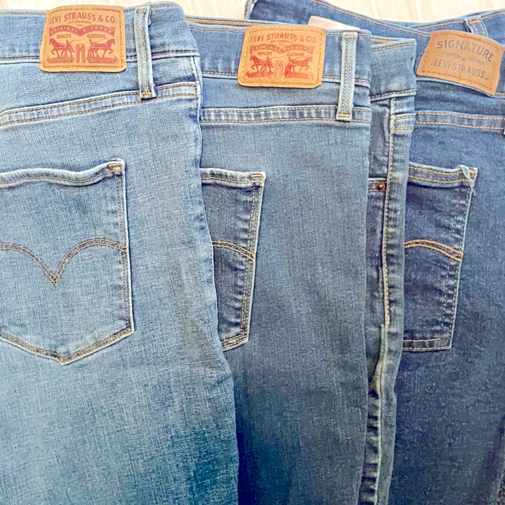 BUNDLE OF 3 Levi’s skinny jeans, high waisted, denim